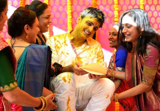 Candid Wedding Photographer Ahmedabad India