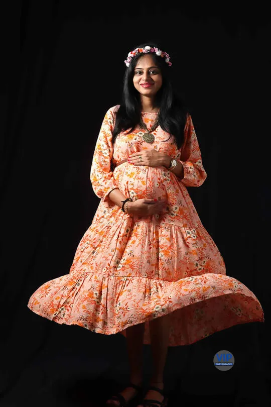 Maternity photoshoot gowns india