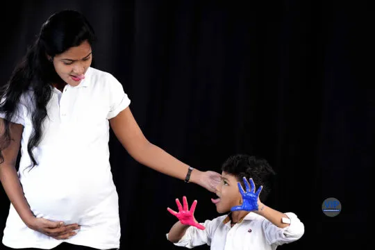 professional maternity photos india