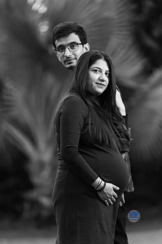 professional maternity photos india